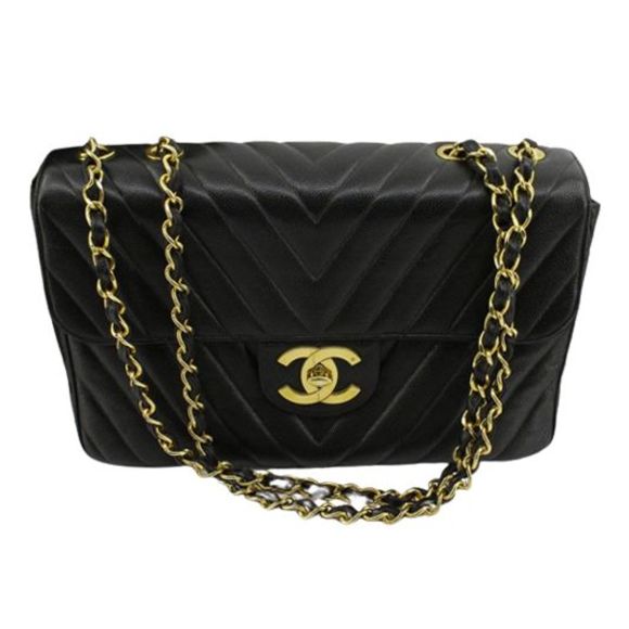 Chanel Black Chevron Quilted Lambskin Leather Medium Classic Flap Shoulder Bag